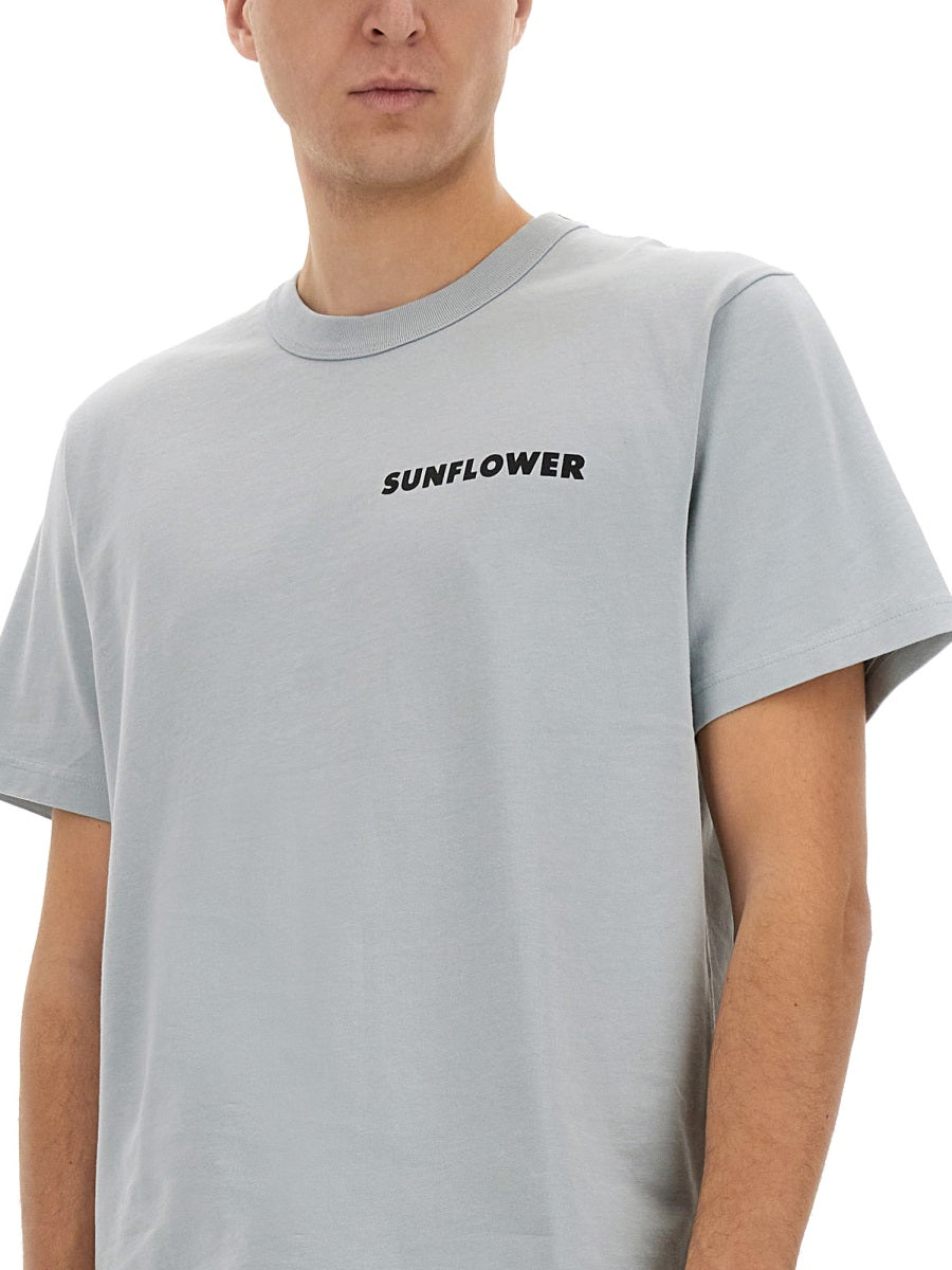 T-SHIRT WITH LOGO