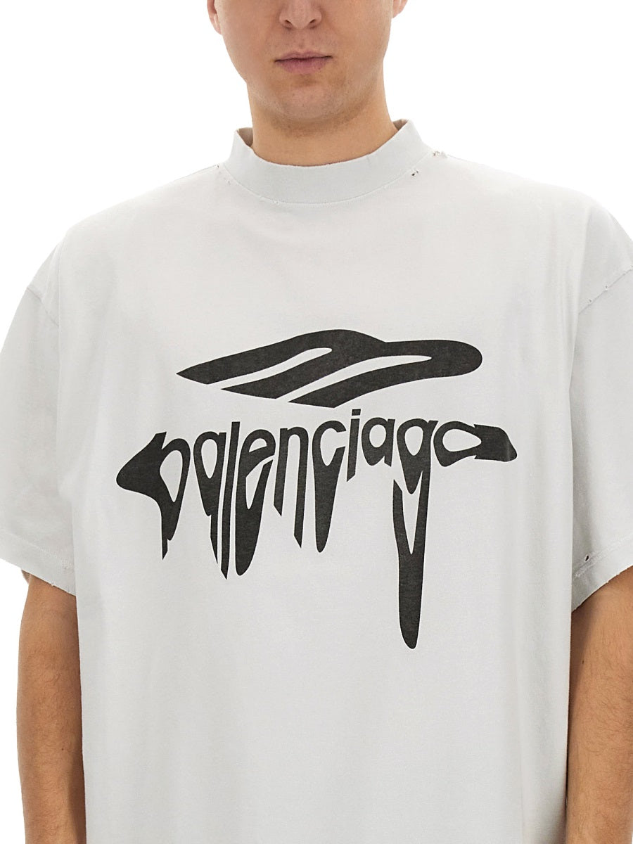 OVERSIZE T-SHIRT