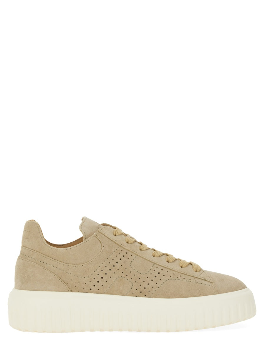 SUEDE SNEAKER
