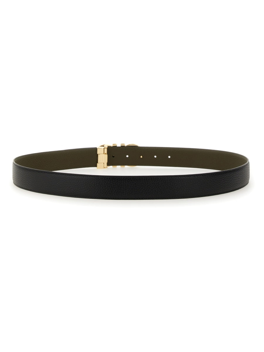 BELT WITH HOOKS