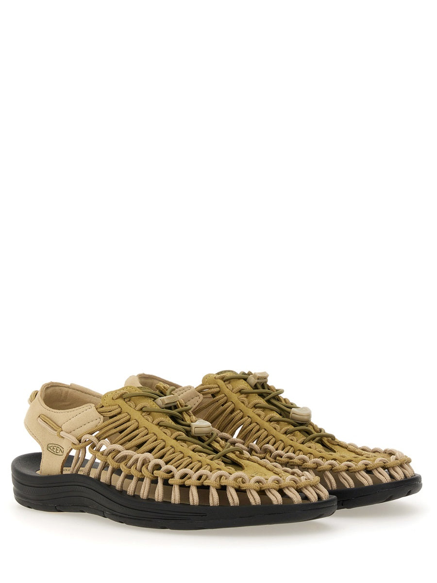 SANDAL "UNEEK"