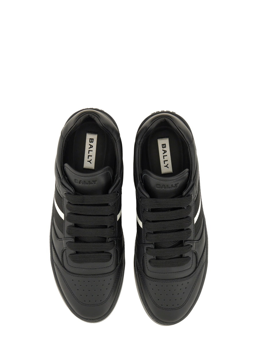SNEAKER "REBBY"