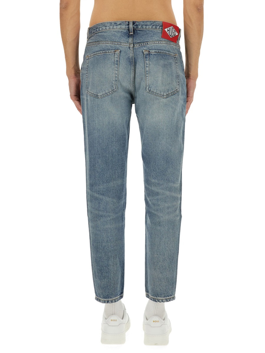 JEANS IN DENIM