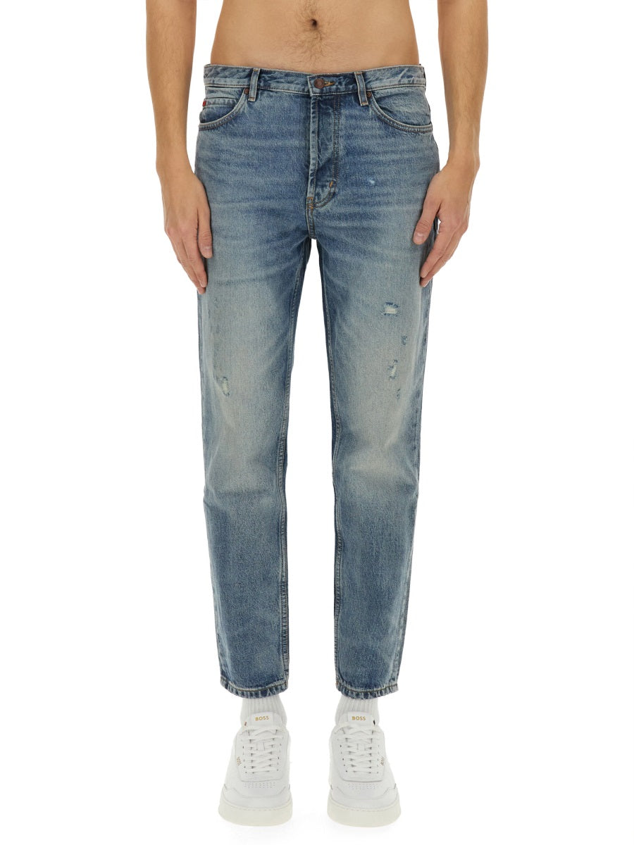 JEANS IN DENIM