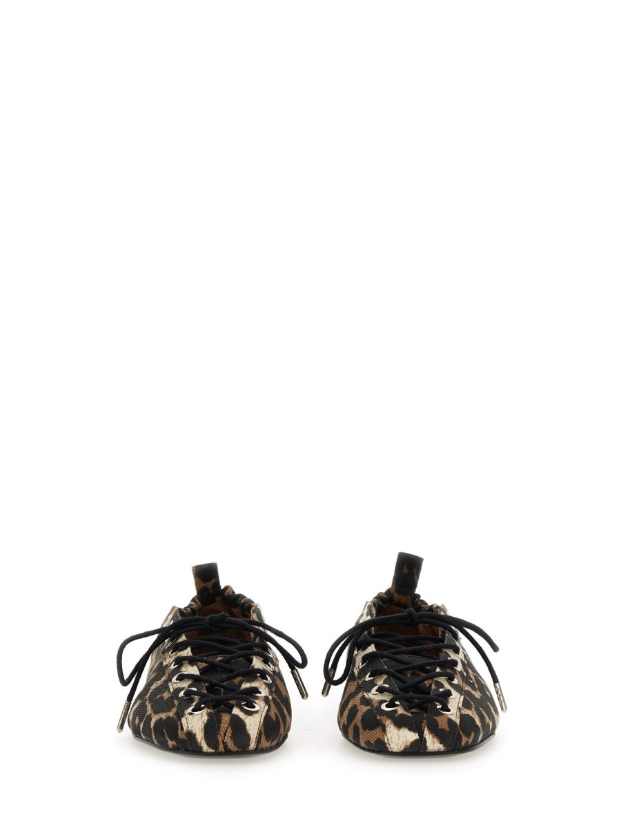 BALLERINA LACE-UP