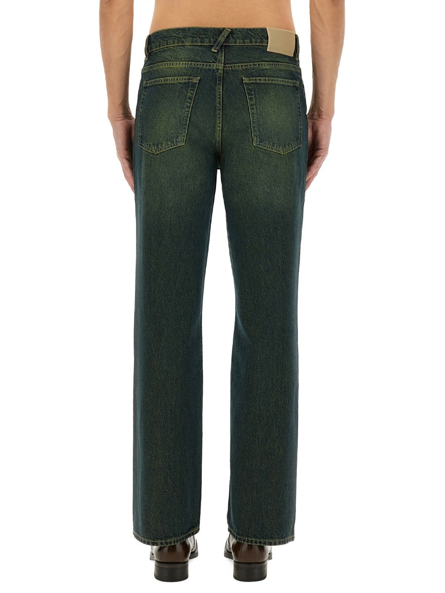 STRAIGHT LEG JEANS
