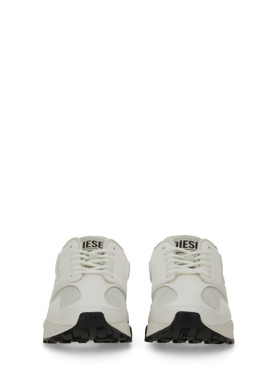 SNEAKER RUNNER "S-TAME-D"