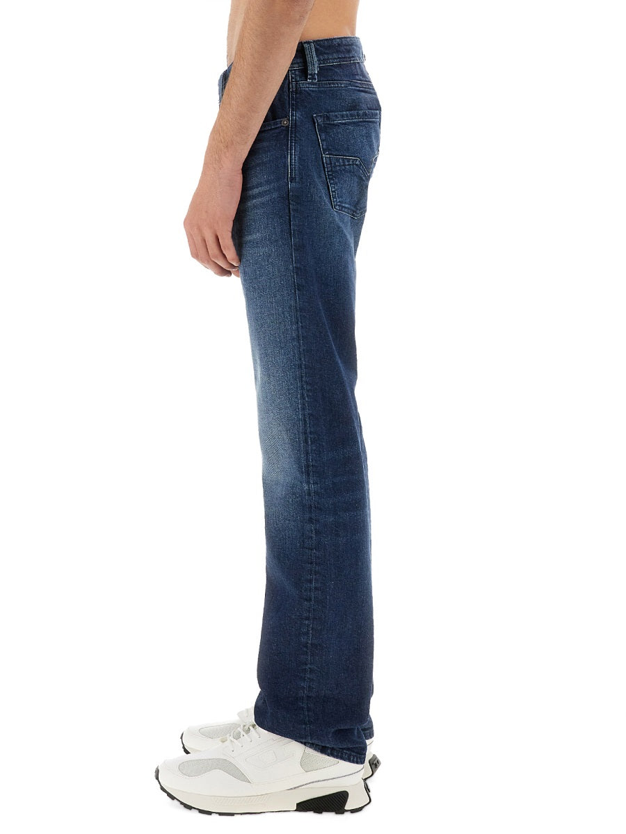 "1985 LARKEE" JEANS