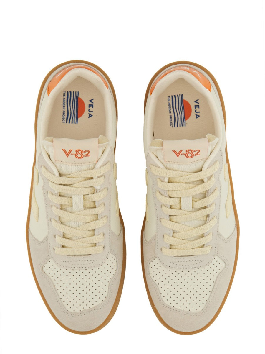 SNEAKER "V-82"