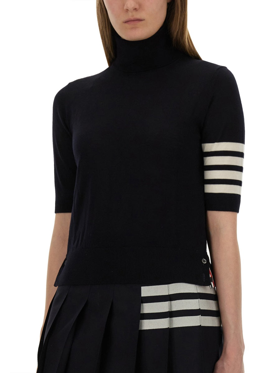 "4-BAR TURTLENECK" JERSEY
