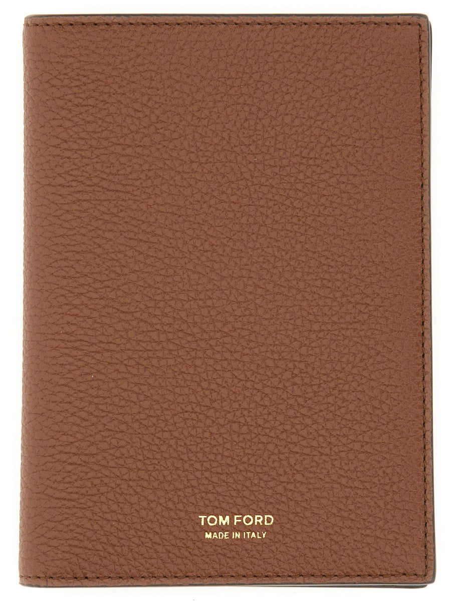PASSPORT HOLDER WITH LOGO