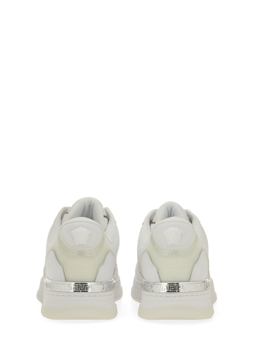SNEAKER WITH GREEK