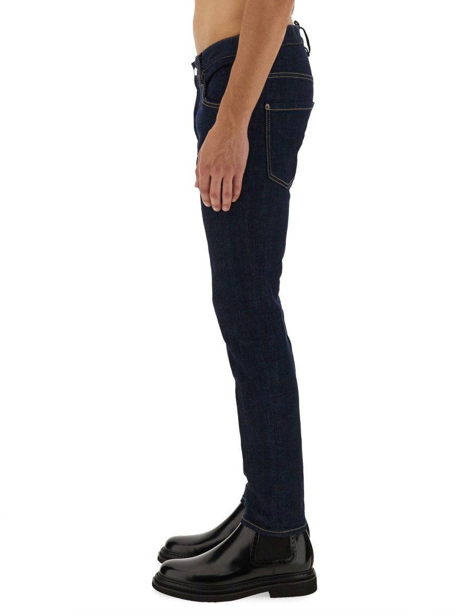 SKATER JEANS