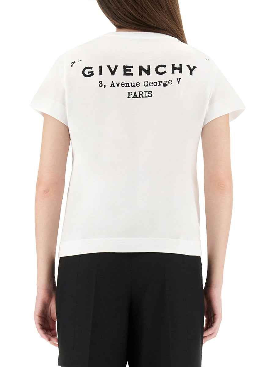 T-SHIRT WITH LOGO