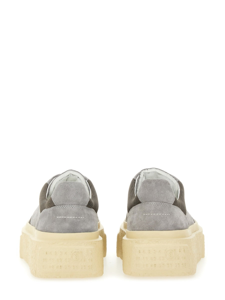 LEATHER SNEAKER
