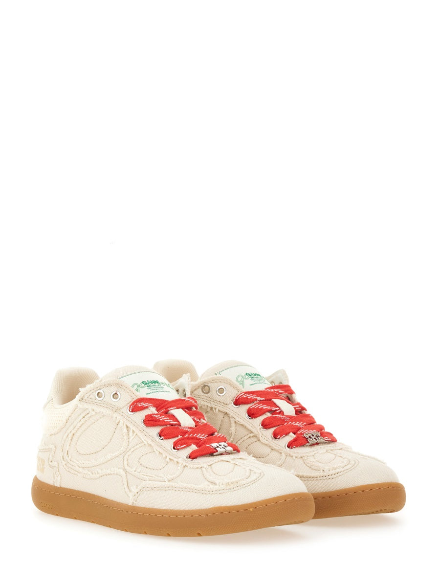 08 CANVAS SNEAKER