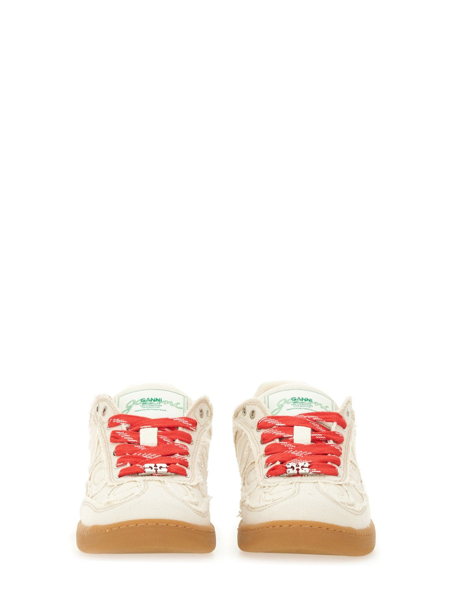 08 CANVAS SNEAKER