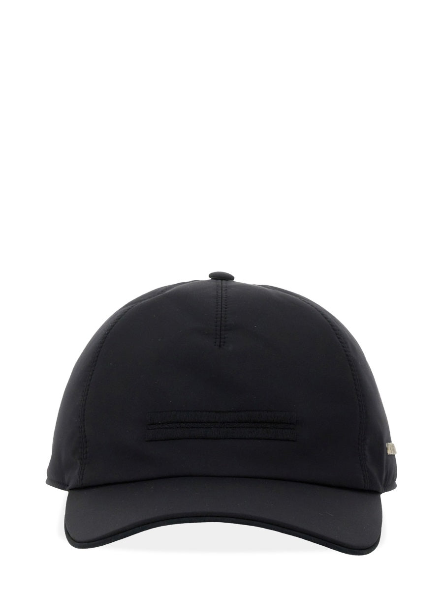 BASEBALL HAT WITH LOGO