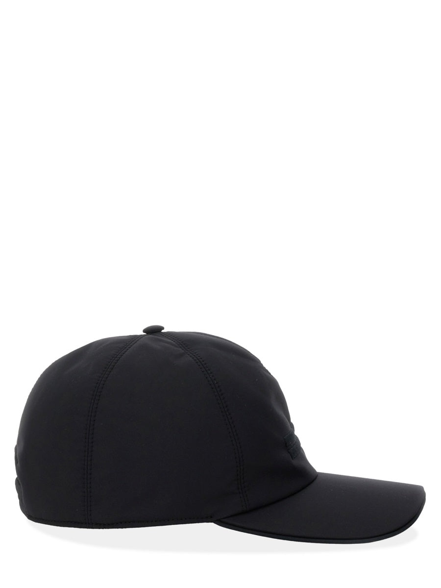 BASEBALL HAT WITH LOGO