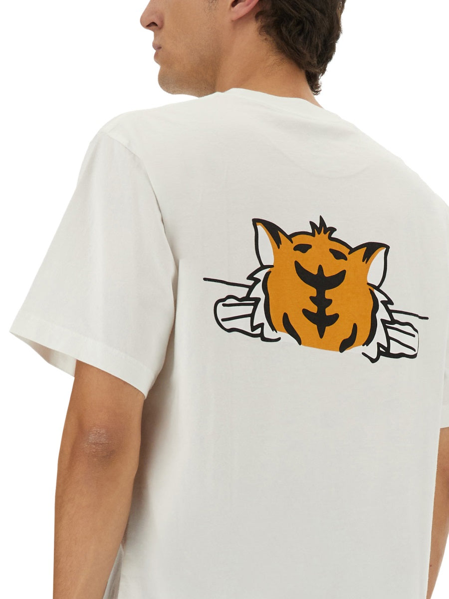 OVERSIZE FIT T-SHIRT
