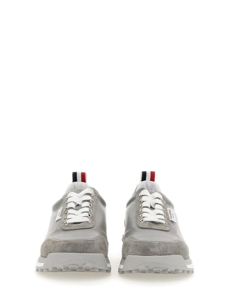 SNEAKER WITH LOGO