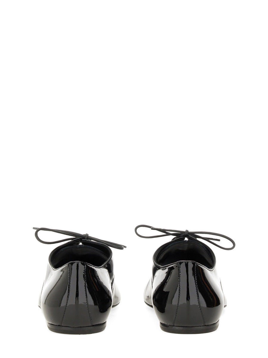 SHINY LEATHER LACE-UP SHOE