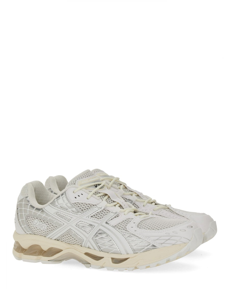 "GEL-NIMBUS 10.1" SNEAKER