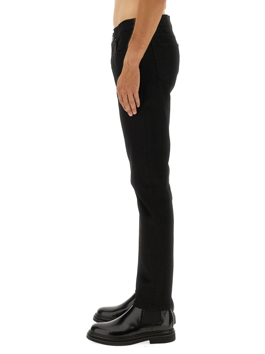 SLIM FIT JEANS