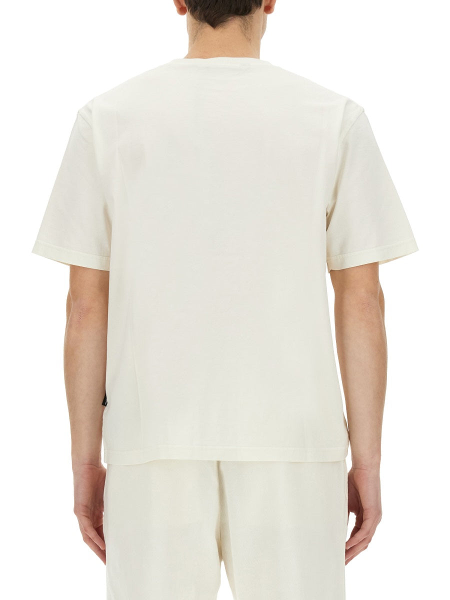 T-SHIRT WITH LOGO