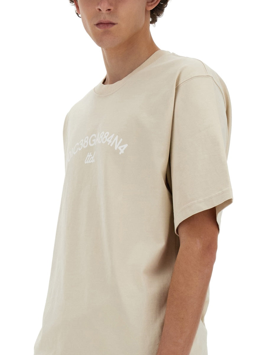 T-SHIRT WITH LOGO