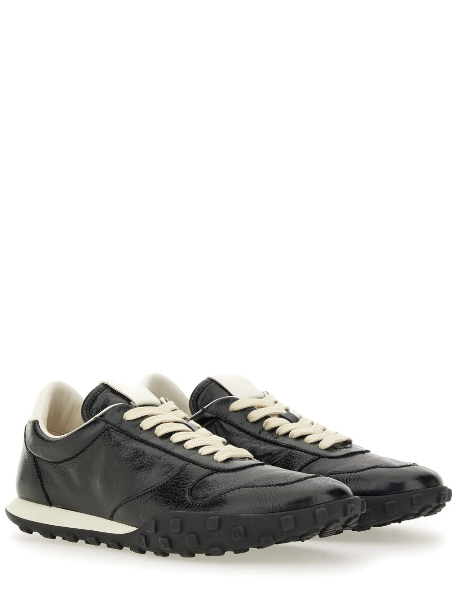 LOW LEATHER SNEAKER