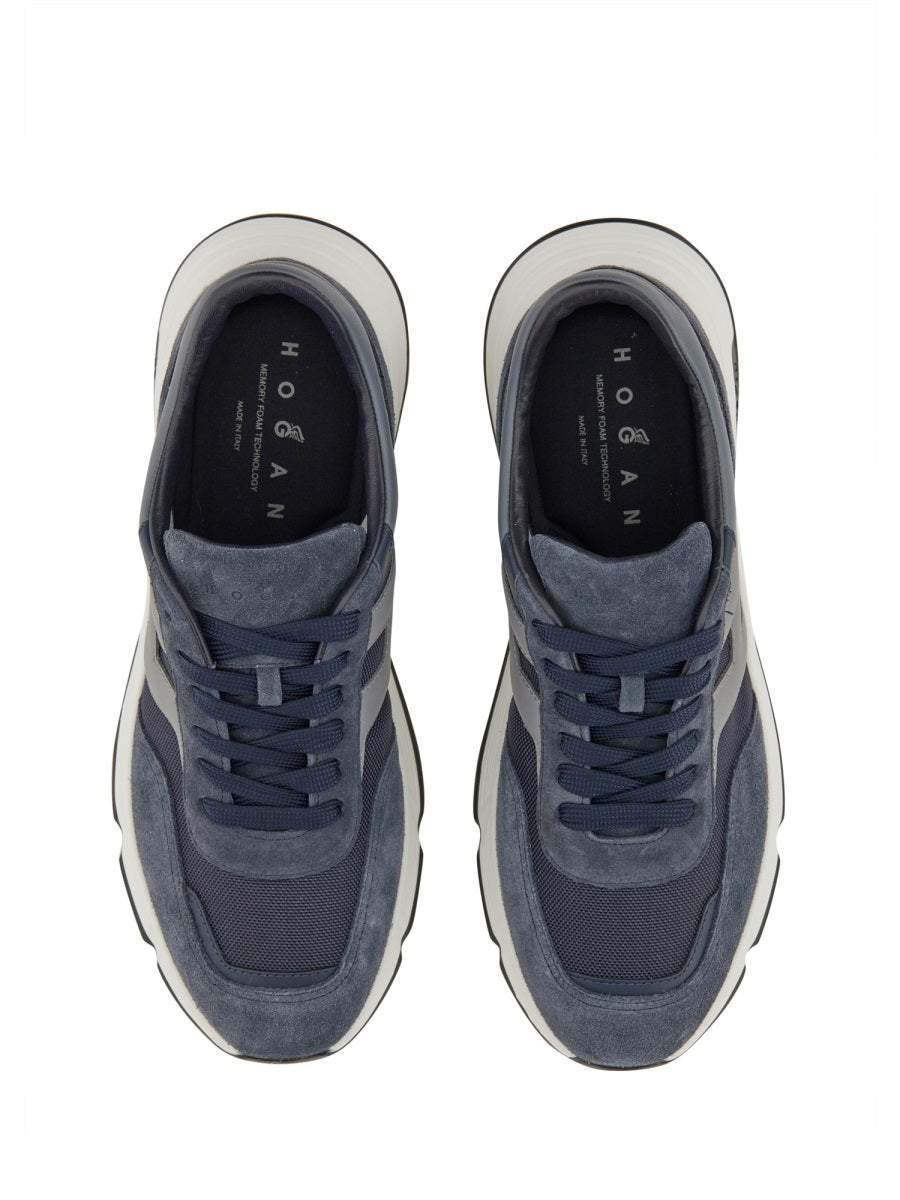 "HYPERLIGHT" SNEAKER