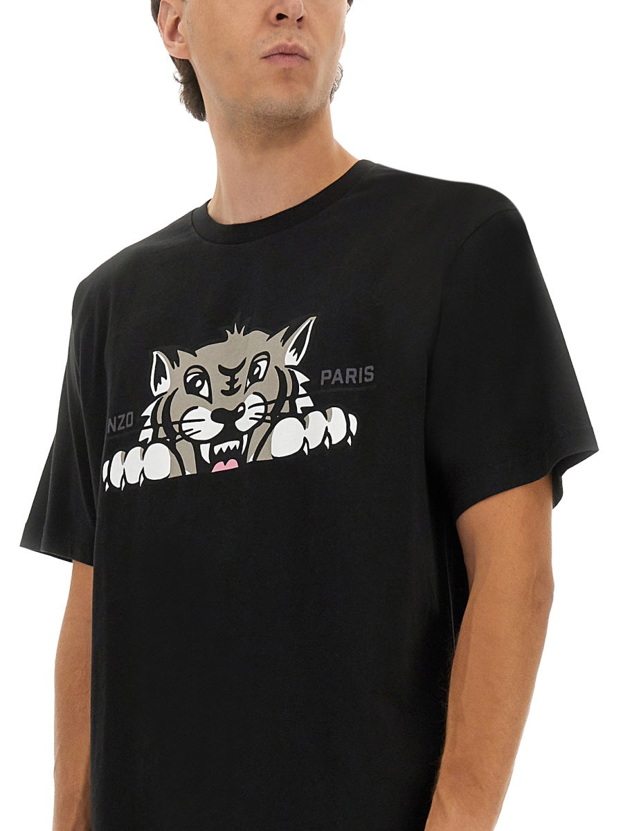 OVERSIZE FIT T-SHIRT