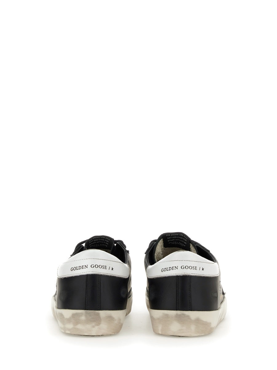 SNEAKER SUPERSTAR