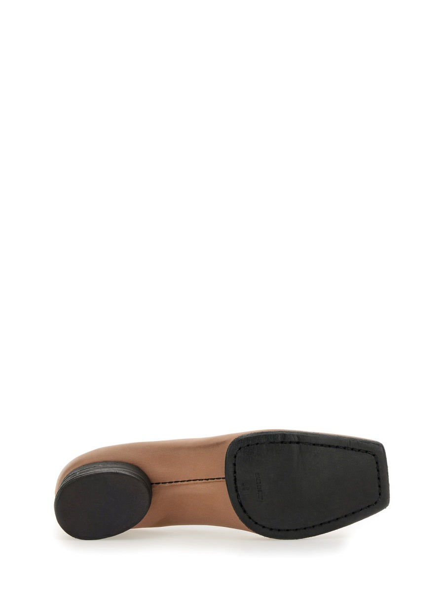 BALLERINA IN PELLE