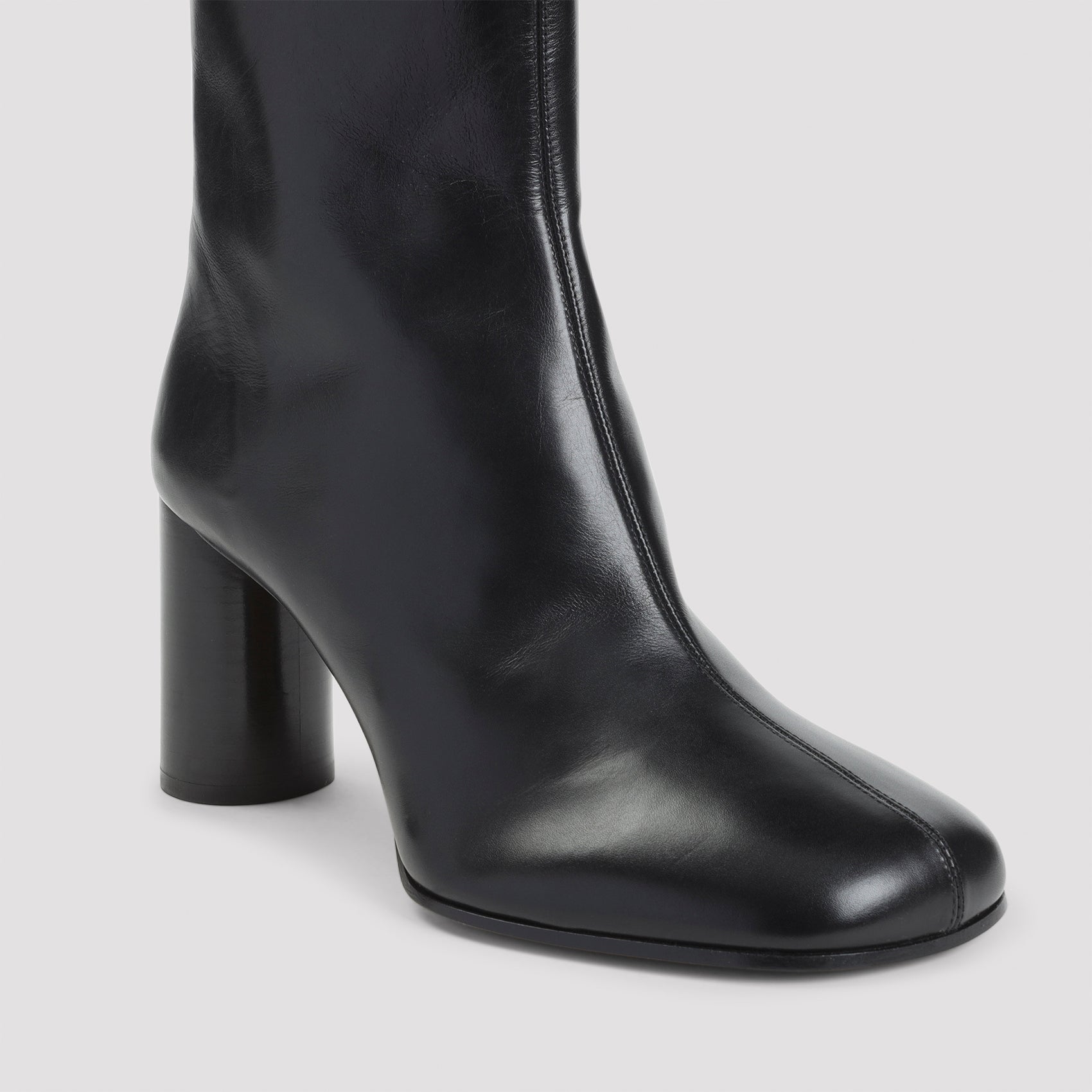 Tug Ankle Boots