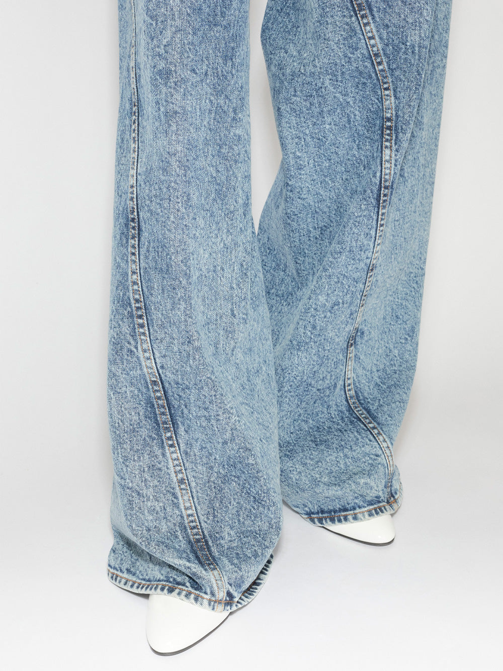 LOW WAIST TWISTED PANTS
