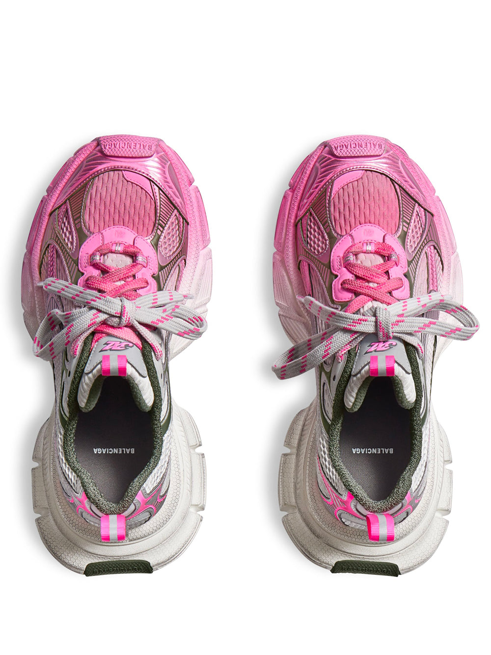 3XL TOE SPRAY SNEAKERS