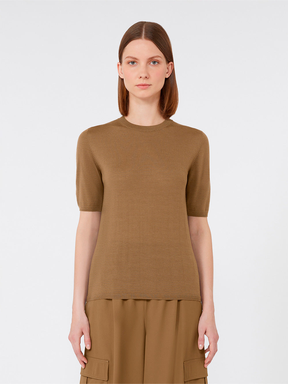 SHORT-SLEEVED BASIC WOOL SWEATER
