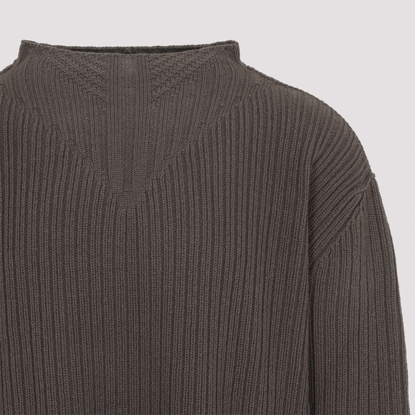 Fisherman Round Neck Pullover