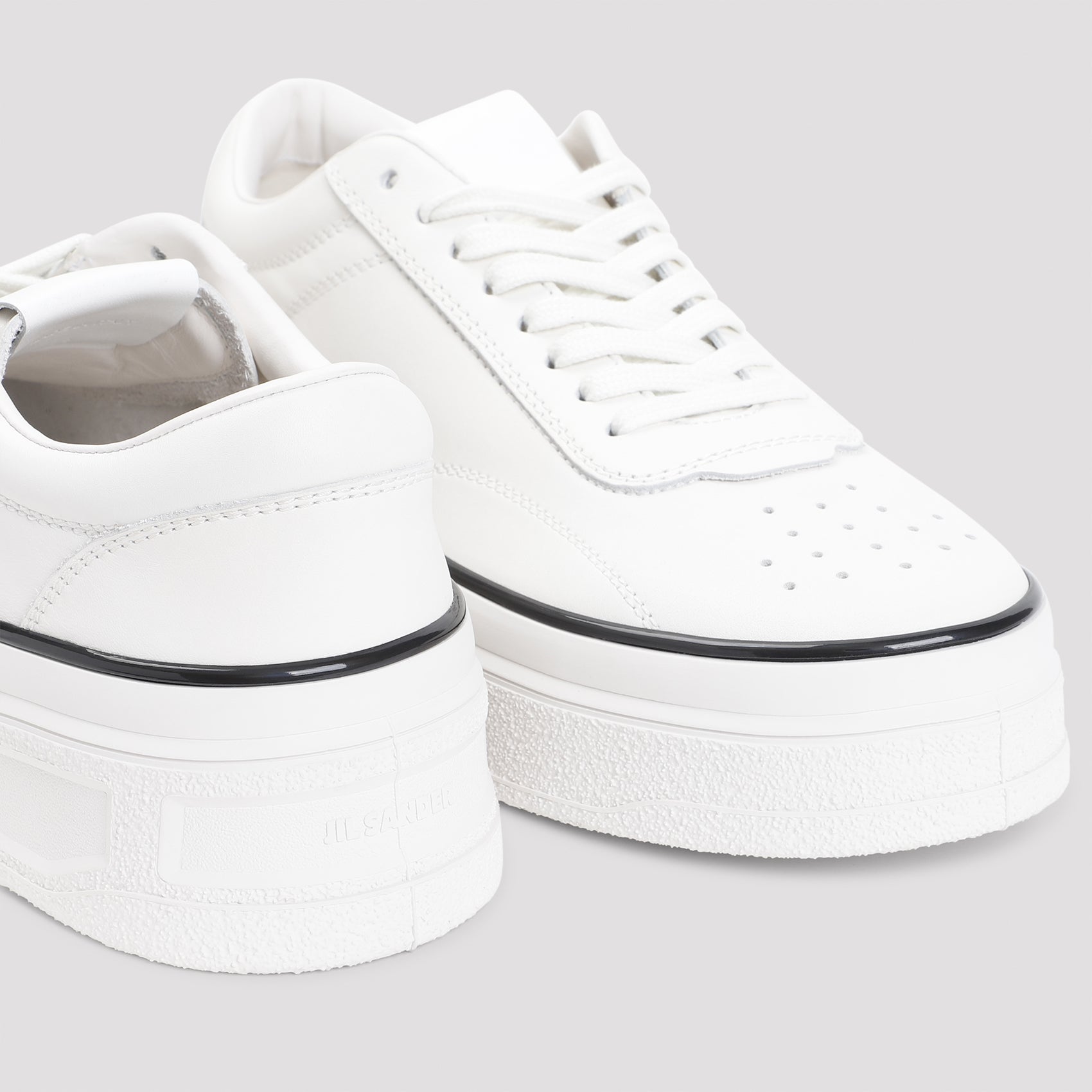 Low Sneakers