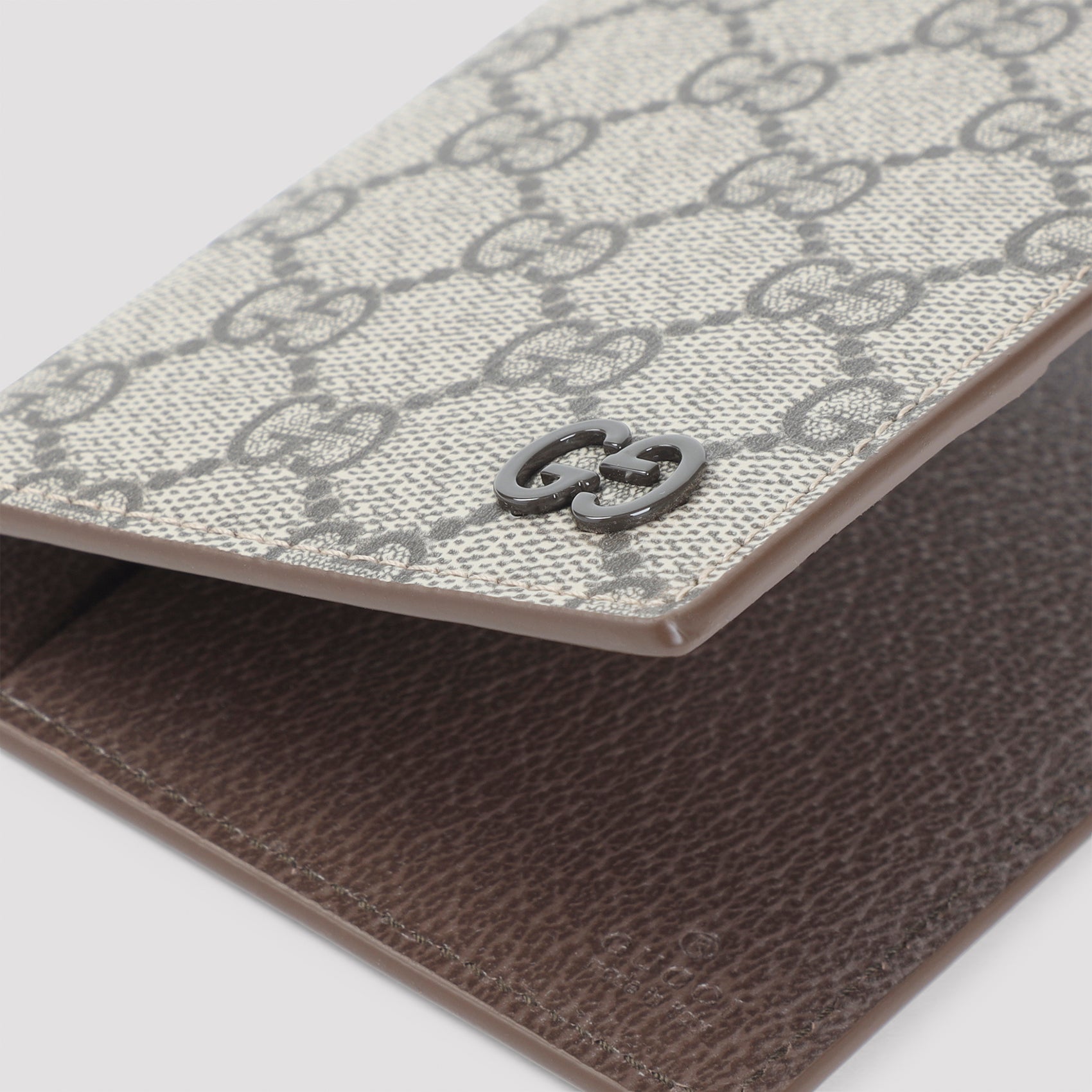 GG Supreme Passport Case