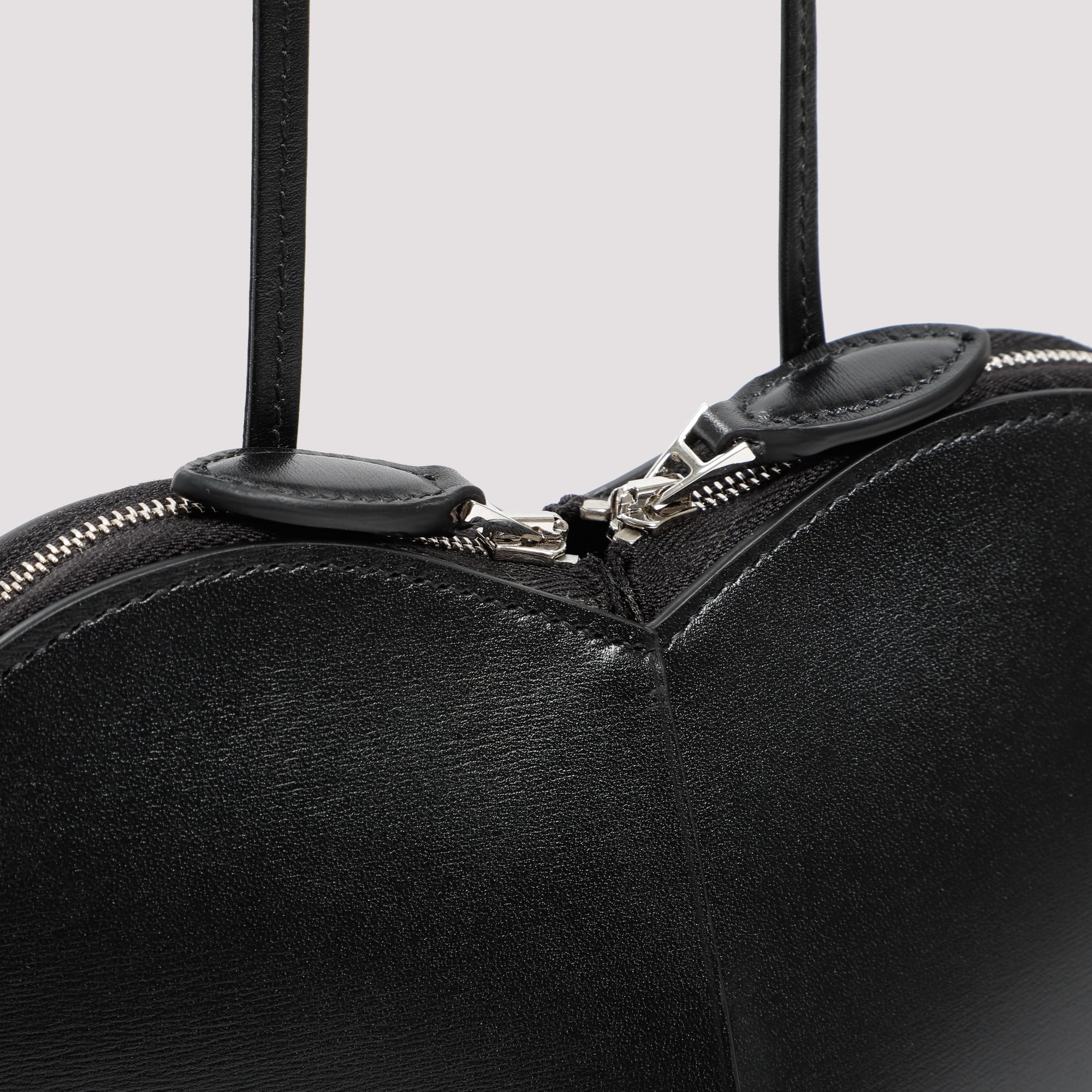 Coeur leather bag