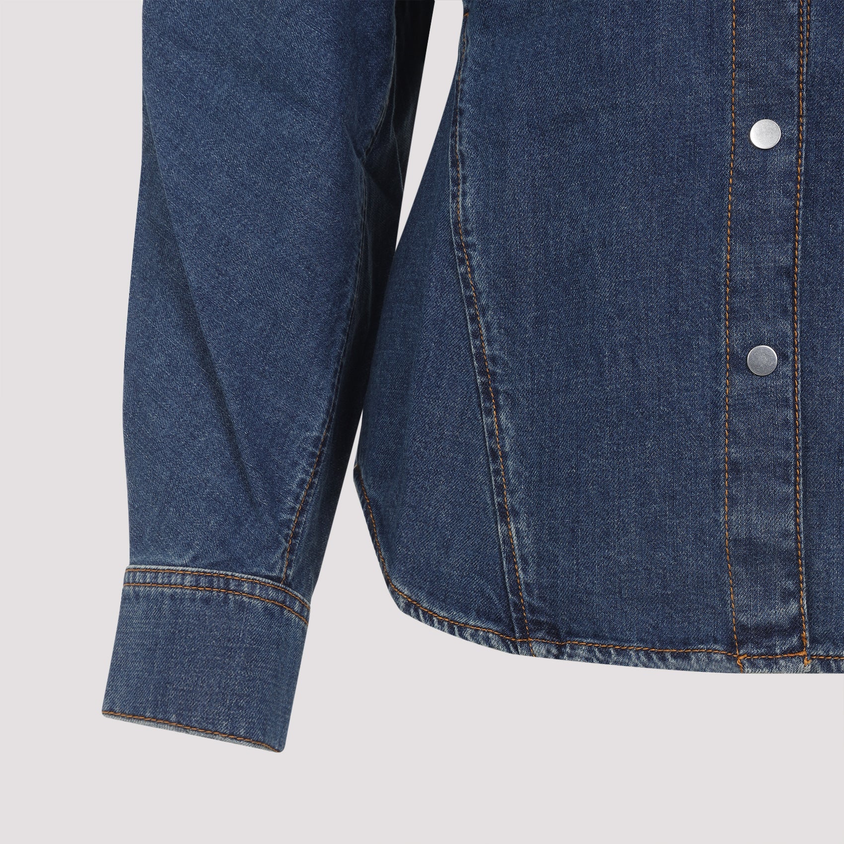 Curved Shirt
