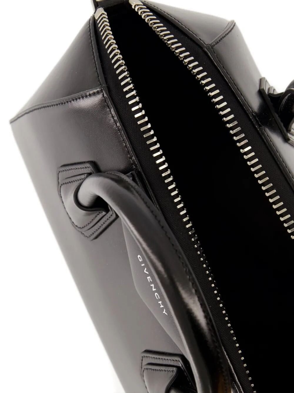 SMALL ANTIGONA BAG IN BOX LEATHER