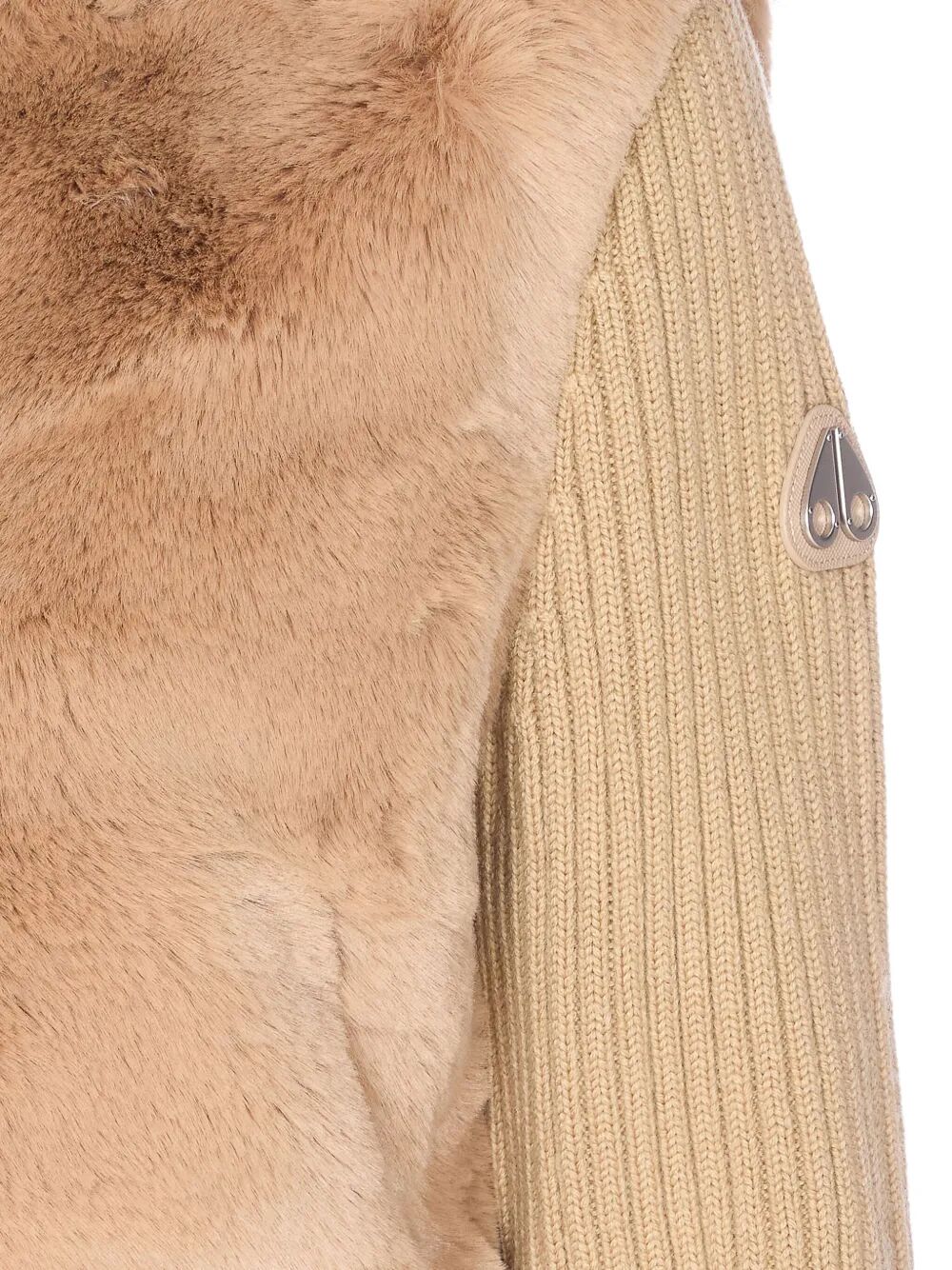 HIGH-NECK DUA BUNNY SWEATER