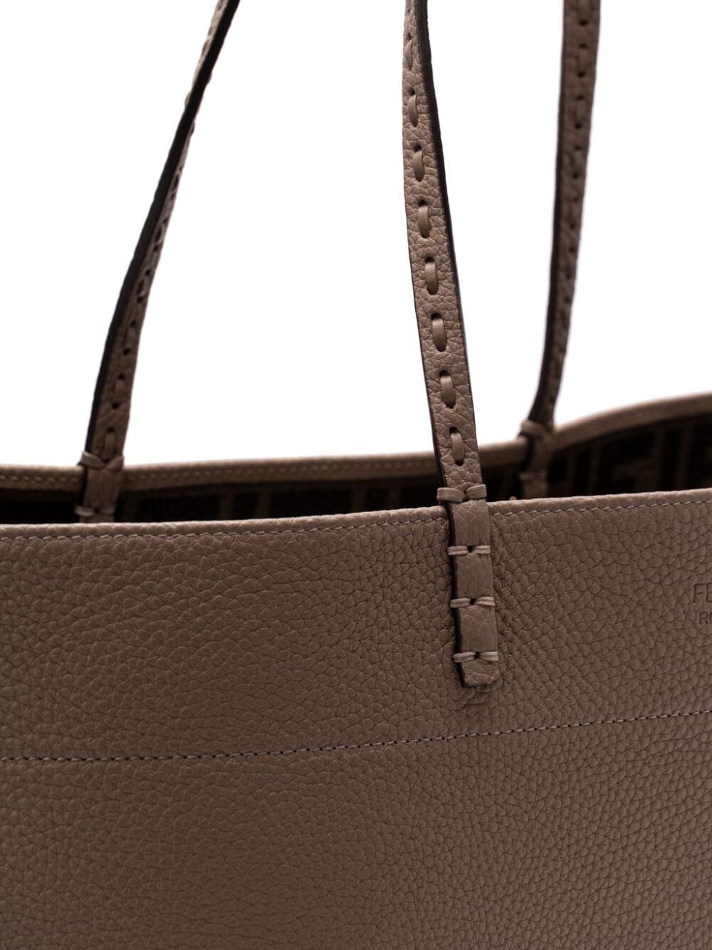 MEDIUM ROLL BAG WITH MACRO TOPSTITCHING
