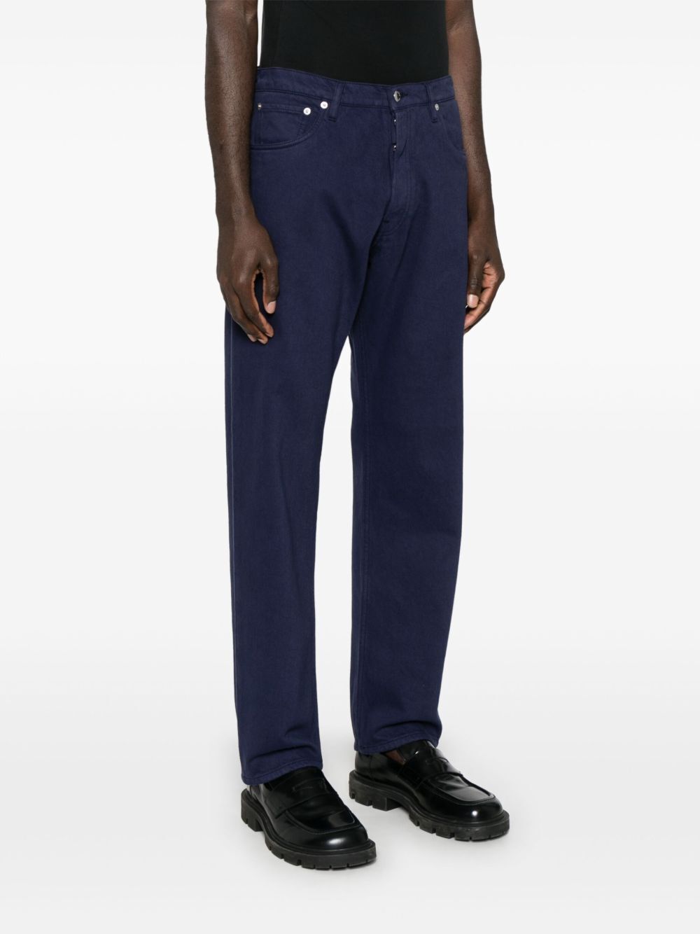 STRAIGHT LEG TAPERED JEANS