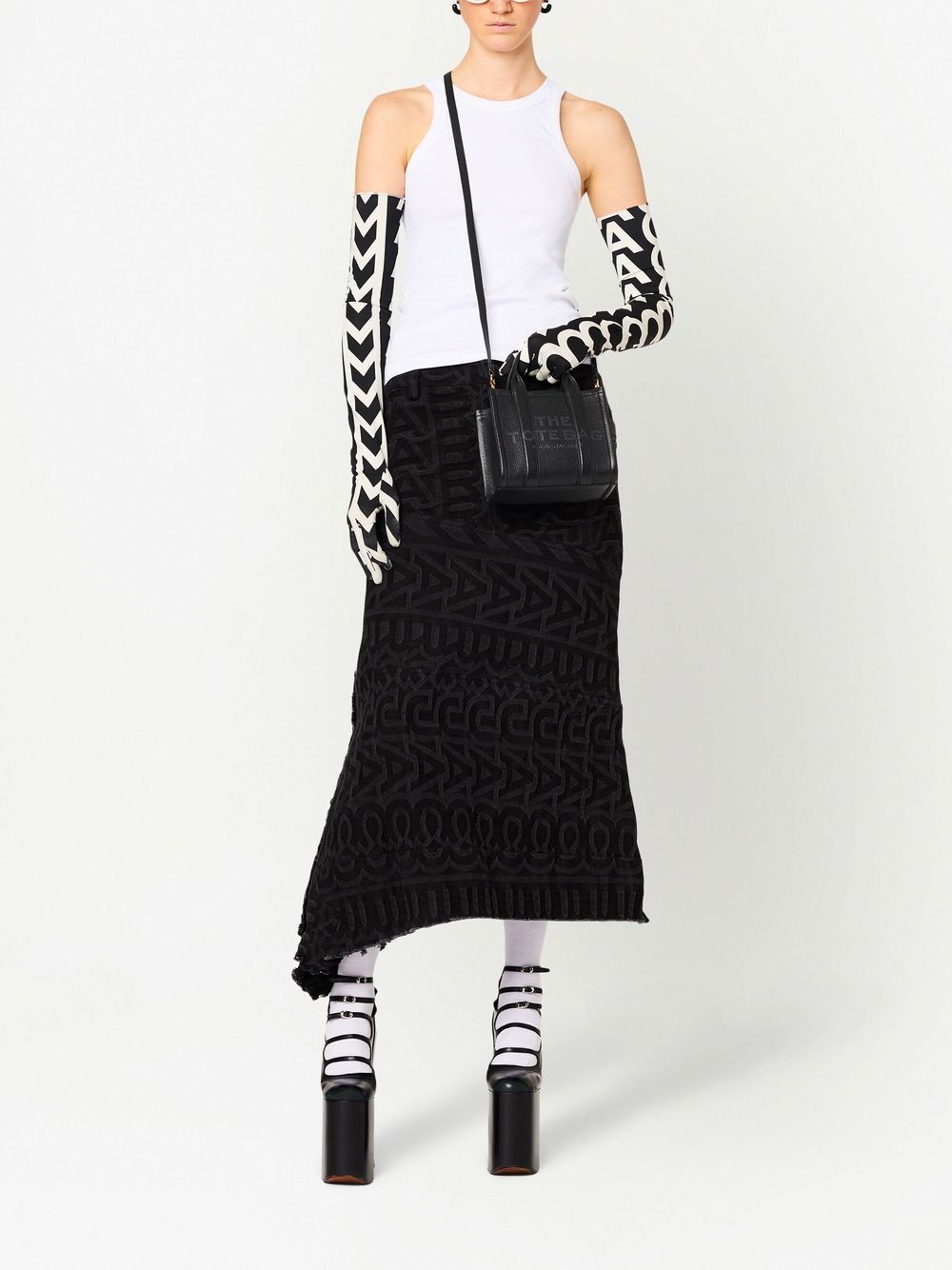THE LEATHER CROSSBODY TOTE BAG