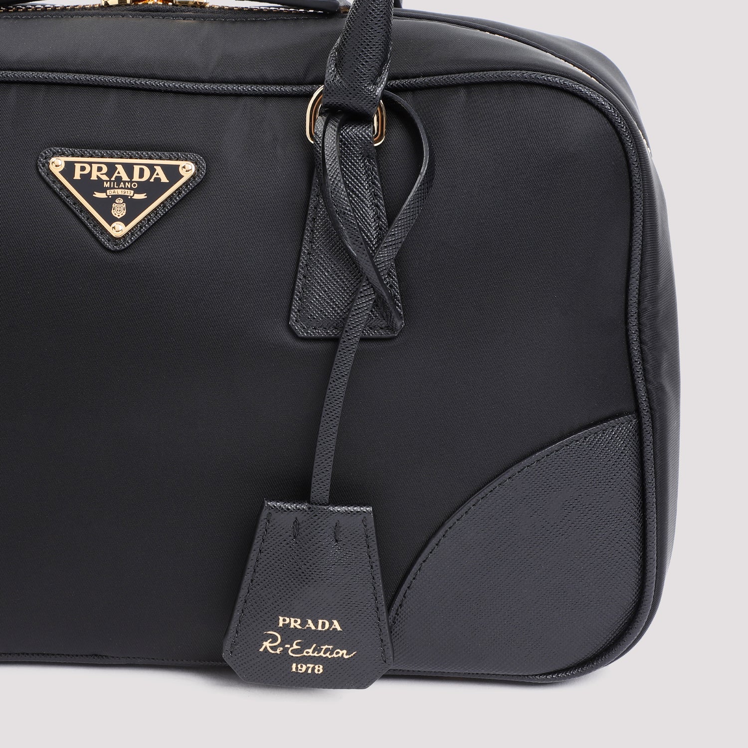 Re-Edition 1978 Medium Two-Handle Bag